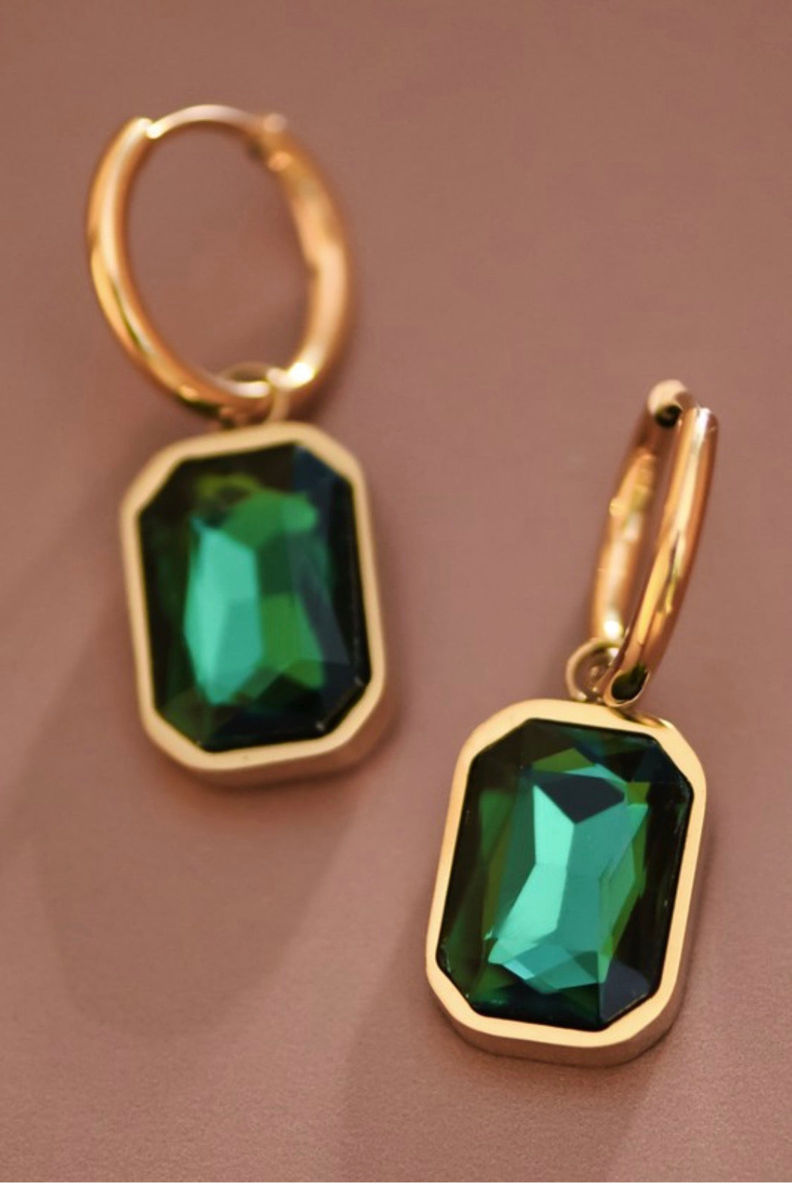 18K Gold Plated Emerald Green Crystal Drop Earrings – Stainless Steel